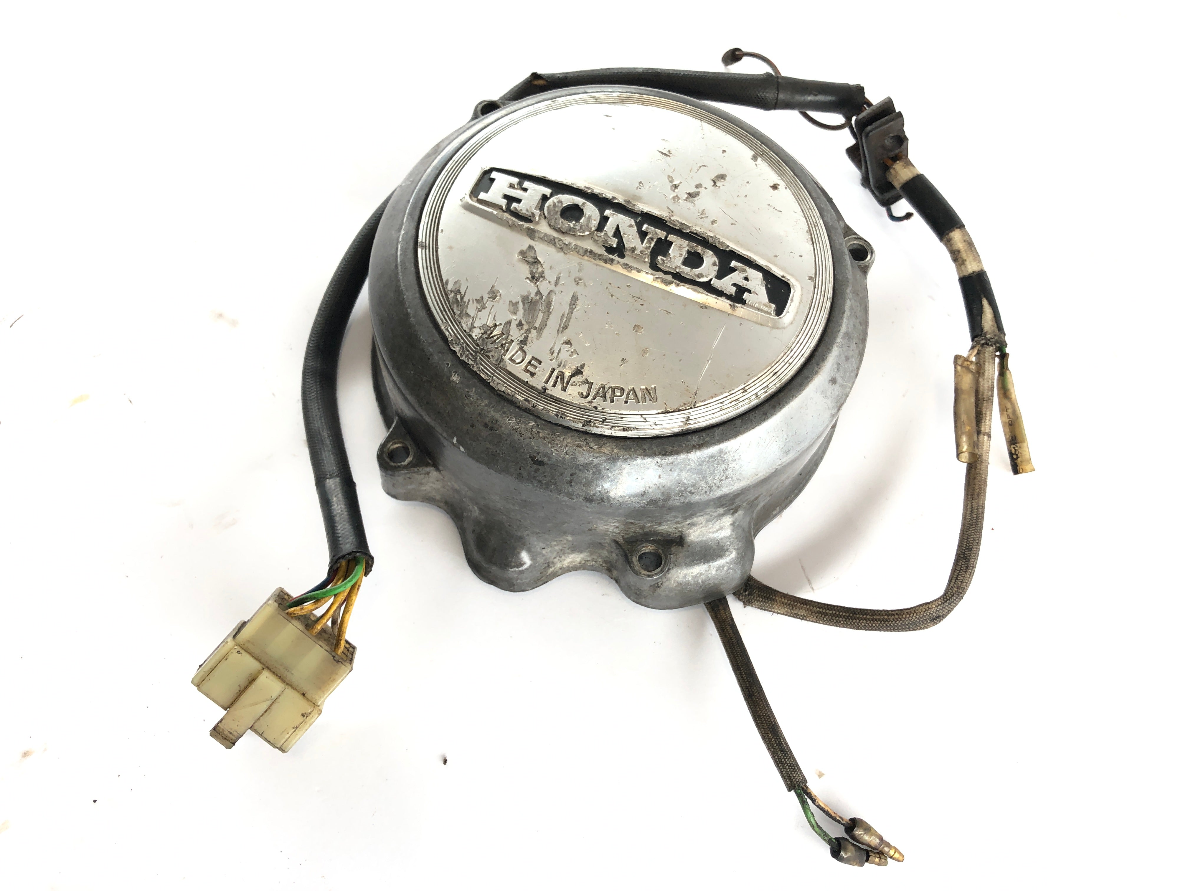 Honda CB 550 F [Super Sport] - Alternator cover engine cover alternator