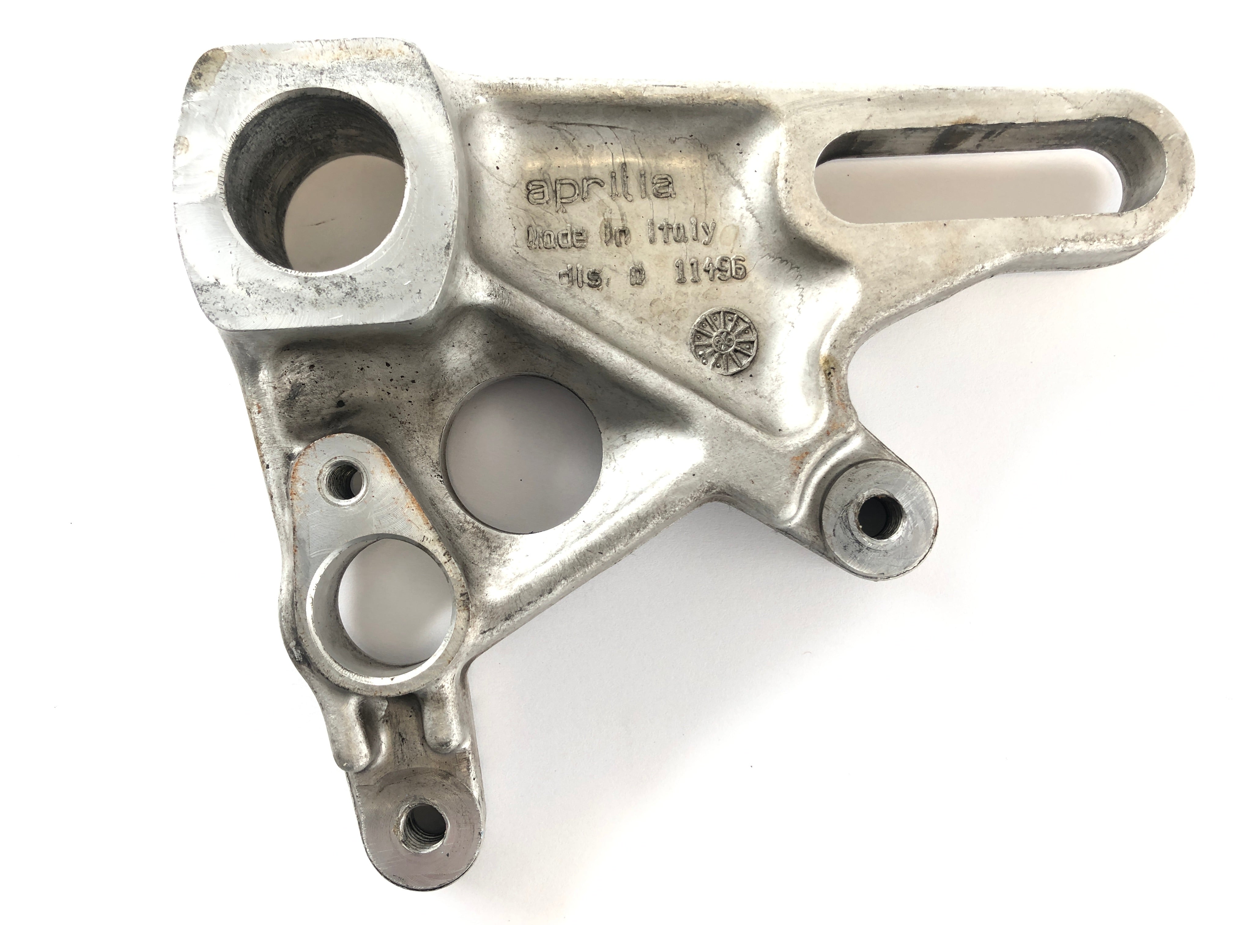 Aprilia Mille RSV 1000 ME [1999] - Brake anchor plate