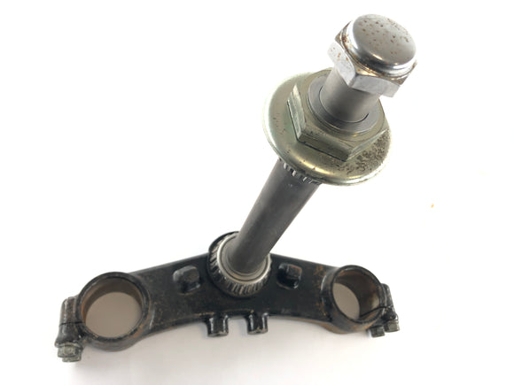 Triumph Tiger 900 T400 [1998] - Vorkbrug hieronder