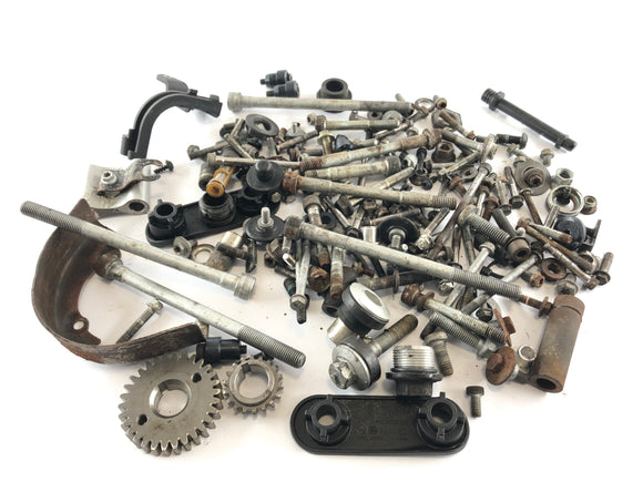 Husqvarna vitpilen 401 [2021] - śruby i części resztkowe są zworne