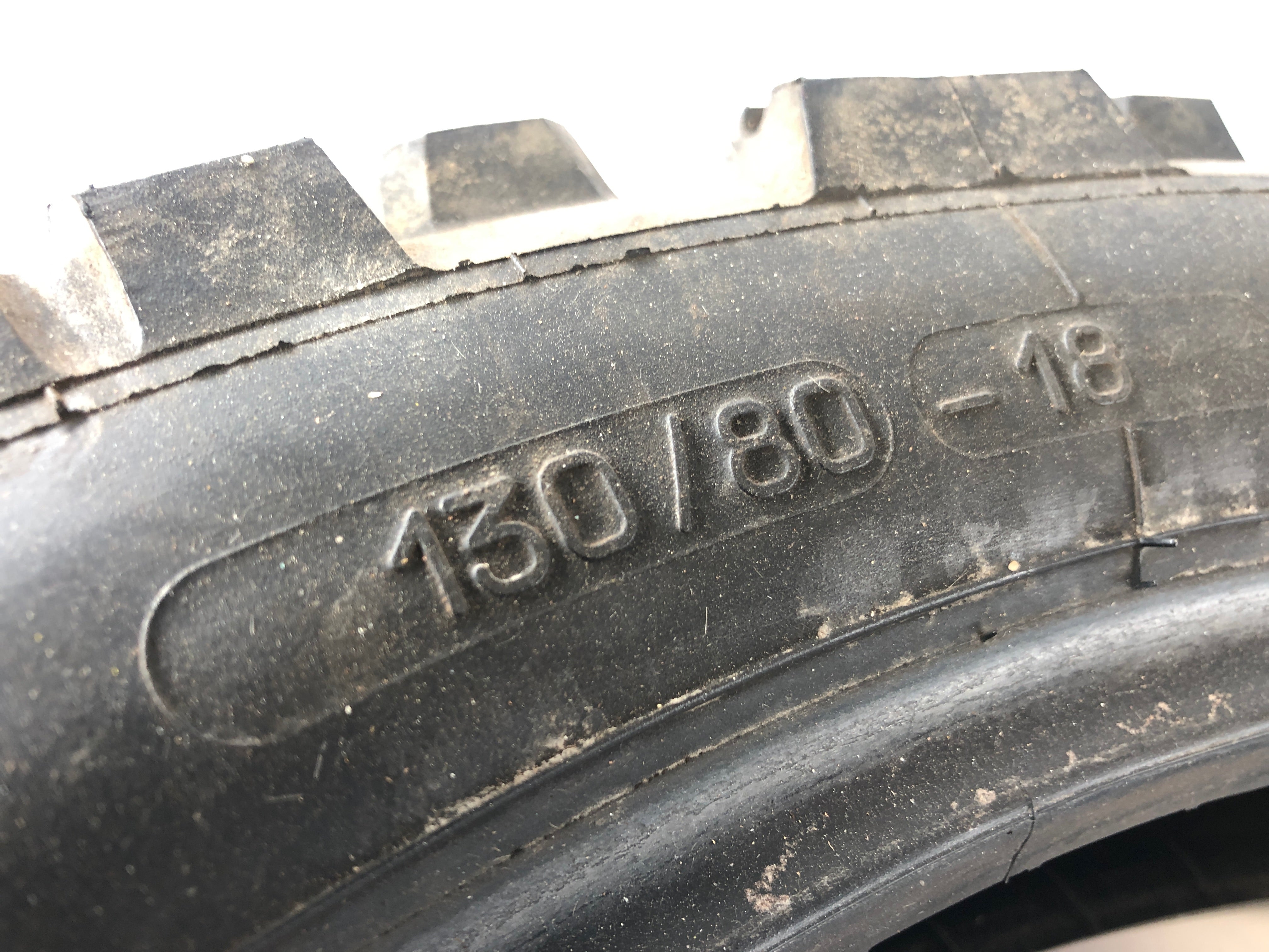 Husqvarna TE 610 8AE [1992] - Michelin T63 130/80 pneumatici