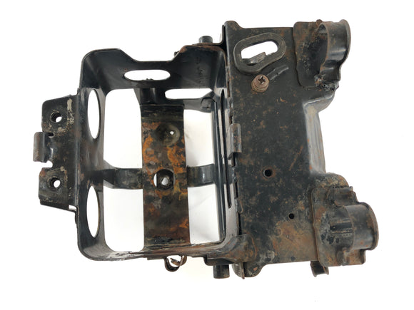 ヤマハXS 650タイプ447 [1975]  - バッテリーボックス