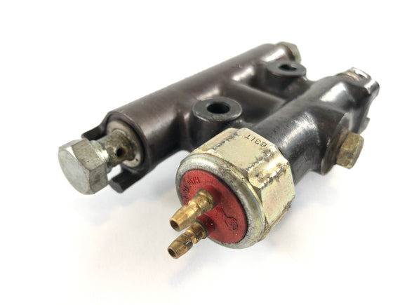 Honda GL 1000 Goldwing GL1 [1977] - Bremsleitungsverteiler