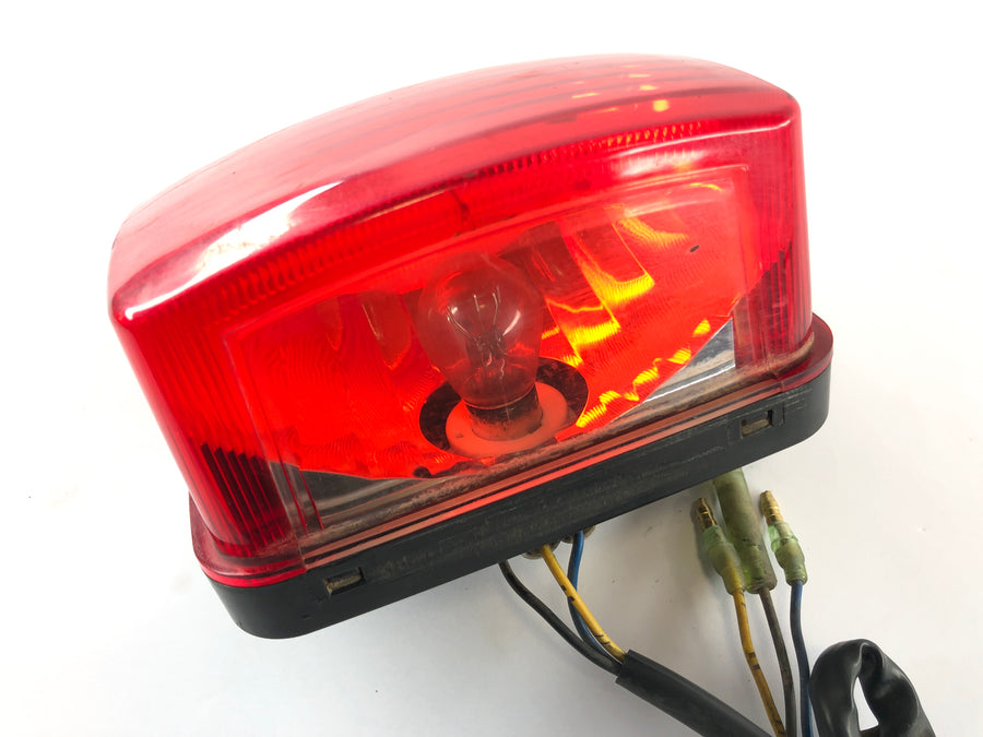 Yamaha Grizzly 660 AM03W [2003] - luz traseira da luz traseira