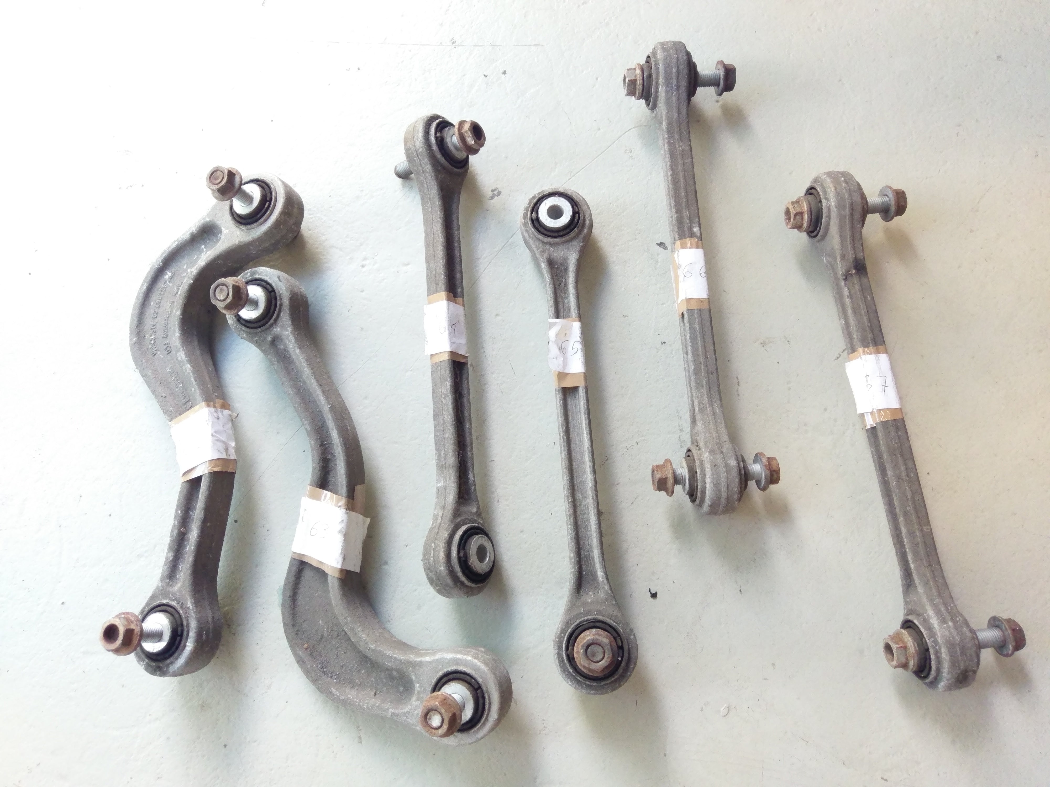 Porsche Panamera Turbo [2010] - Wishbone Rear Axle Set - 0