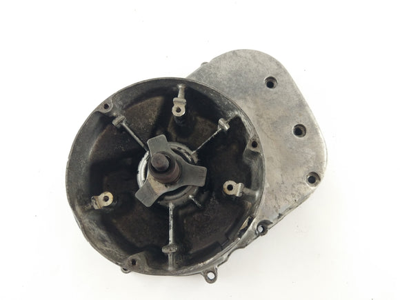 Suzuki GT 750 [1973] - víko motoru