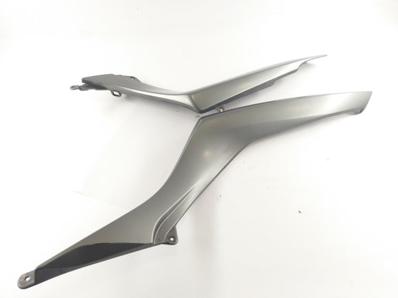 BMW R 1200 R K27 [2007]  - クラッディングサイドパネルサイドクラッディング