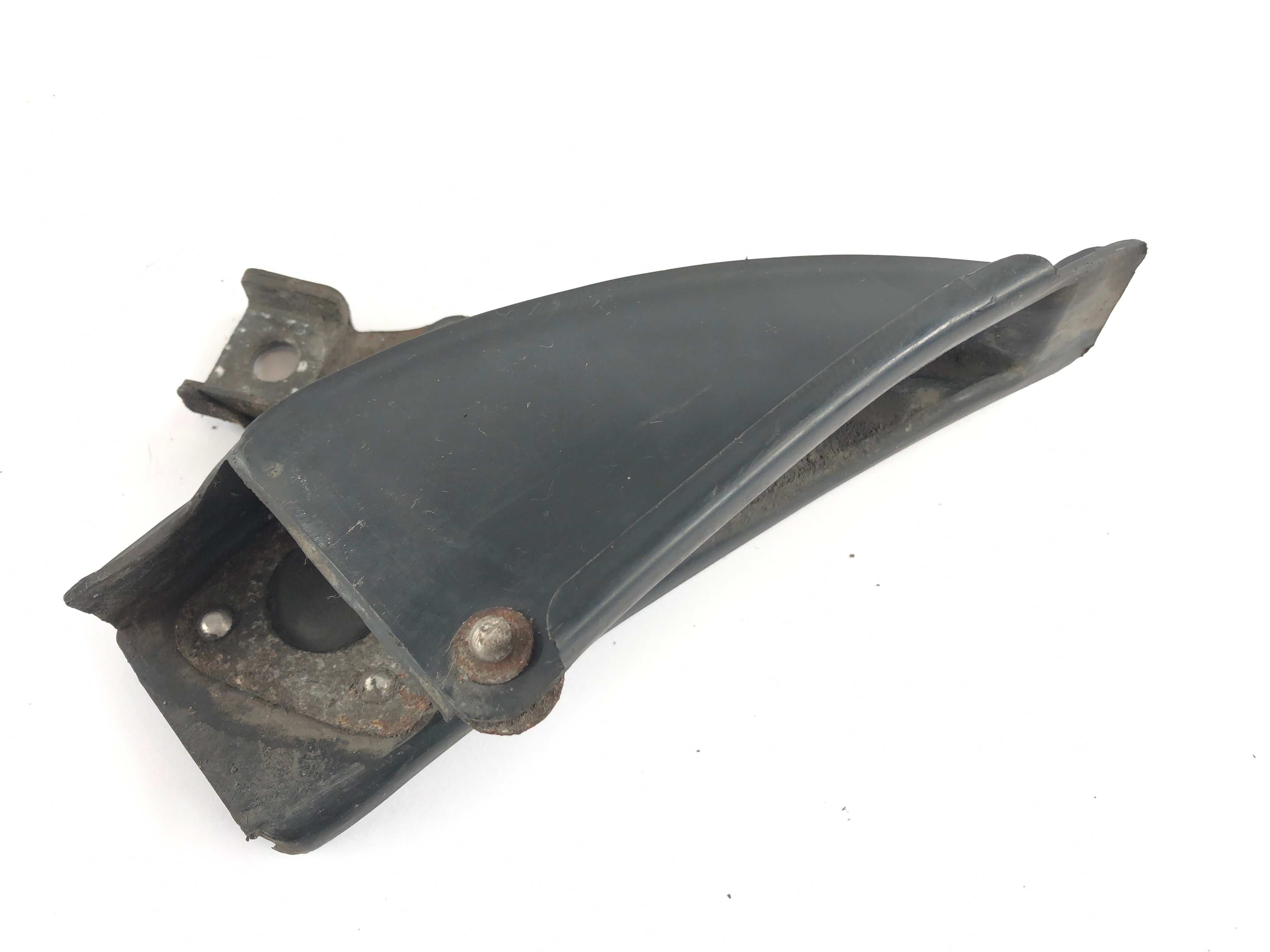 Honda CB 550 F [Super Sport] - Chain guard mount