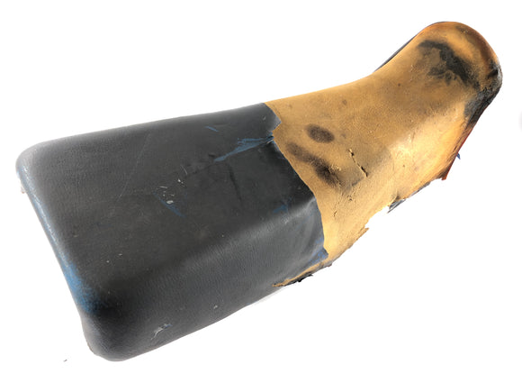 Suzuki Dr. 600 SN41A [1986] - Sædebænk