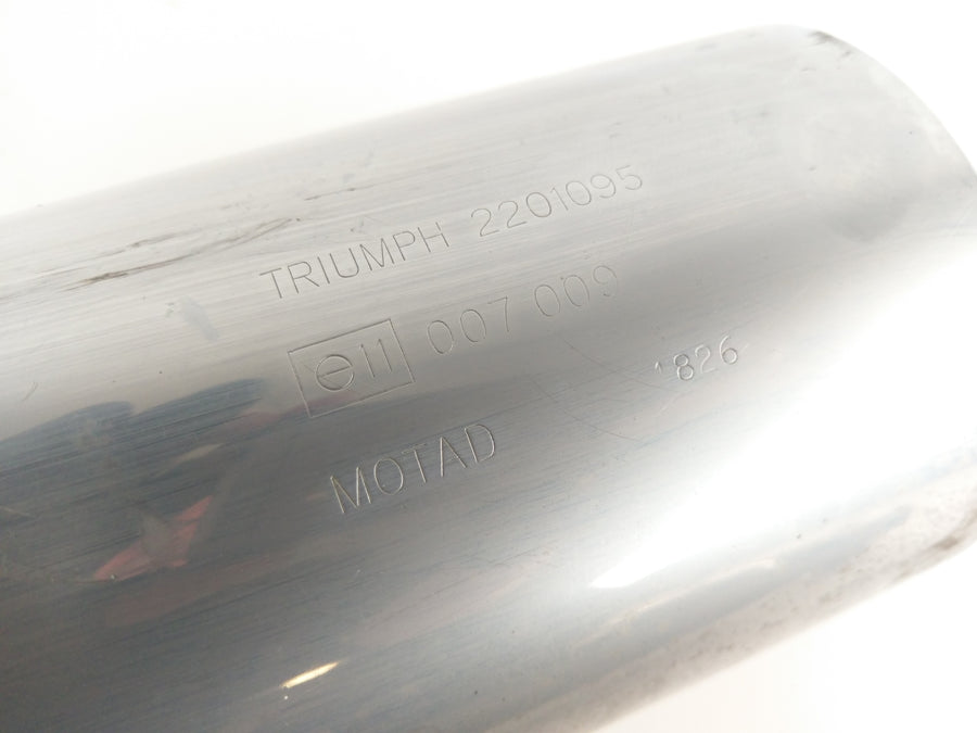 Triumph Trophy 1200 T300E [1996] - Udstødningslampen til venstre og højre