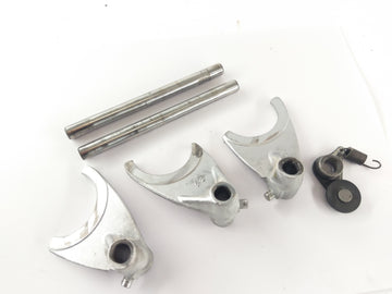 Suzuki GT 750 [1973] - Spínací vidlice přepínací drápy - 0