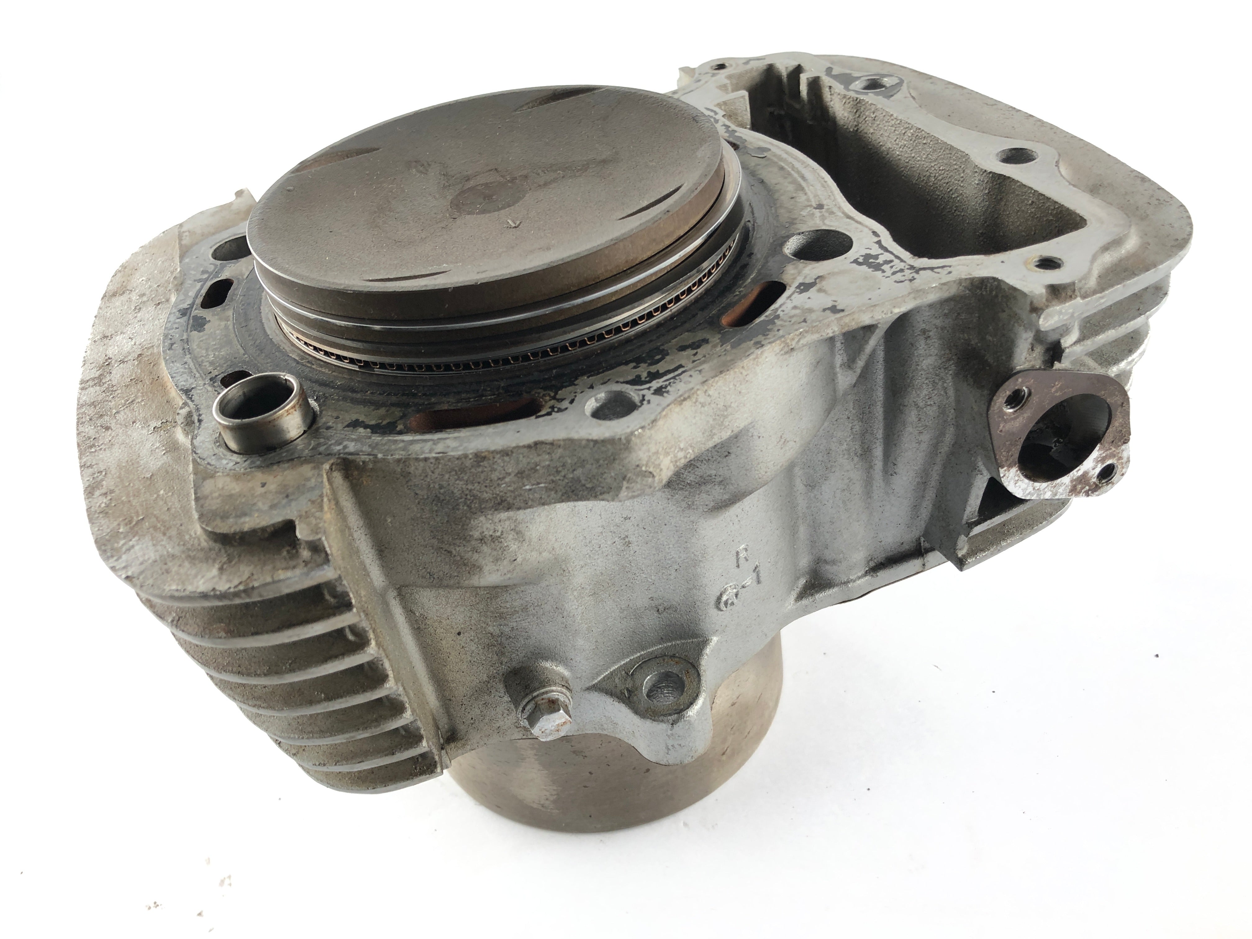 Kawasaki VN 1500 A VNAA [all years] - cylinder with piston at the rear