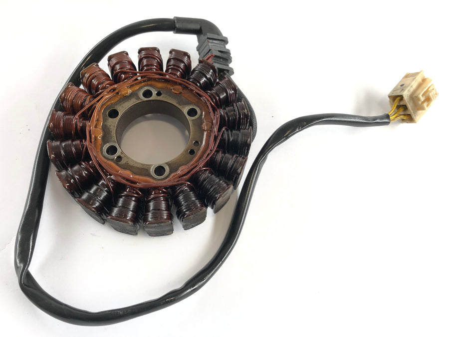 Honda CBR 900 SC50 - Stator alternátoru