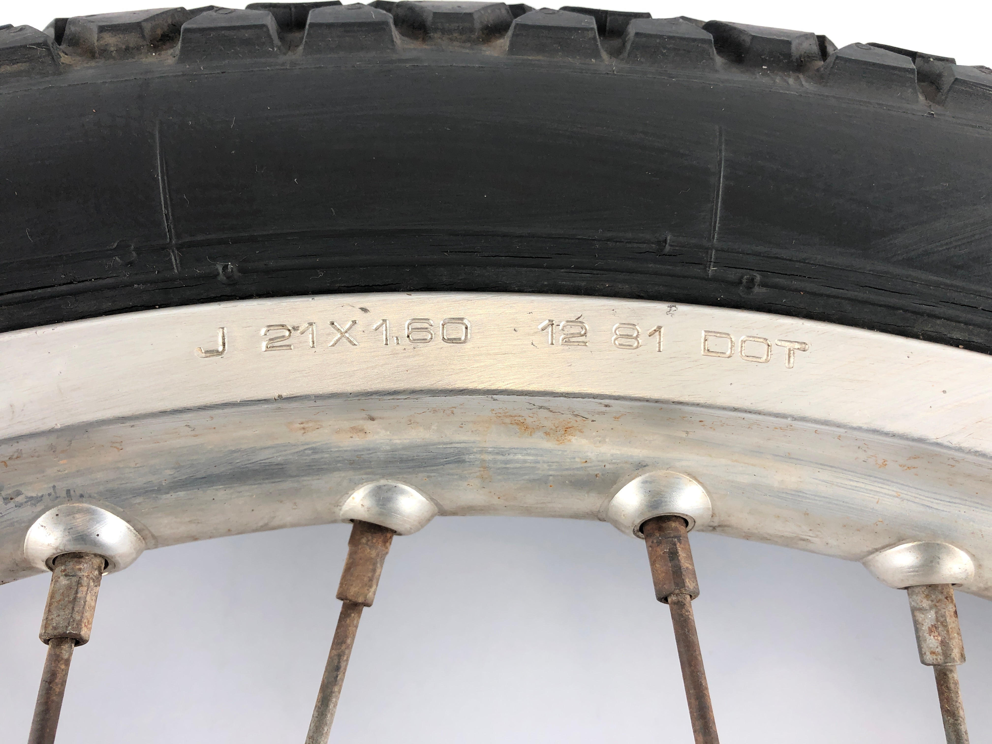 Honda XL 500 R PD02 [1983] - Front wheel rim