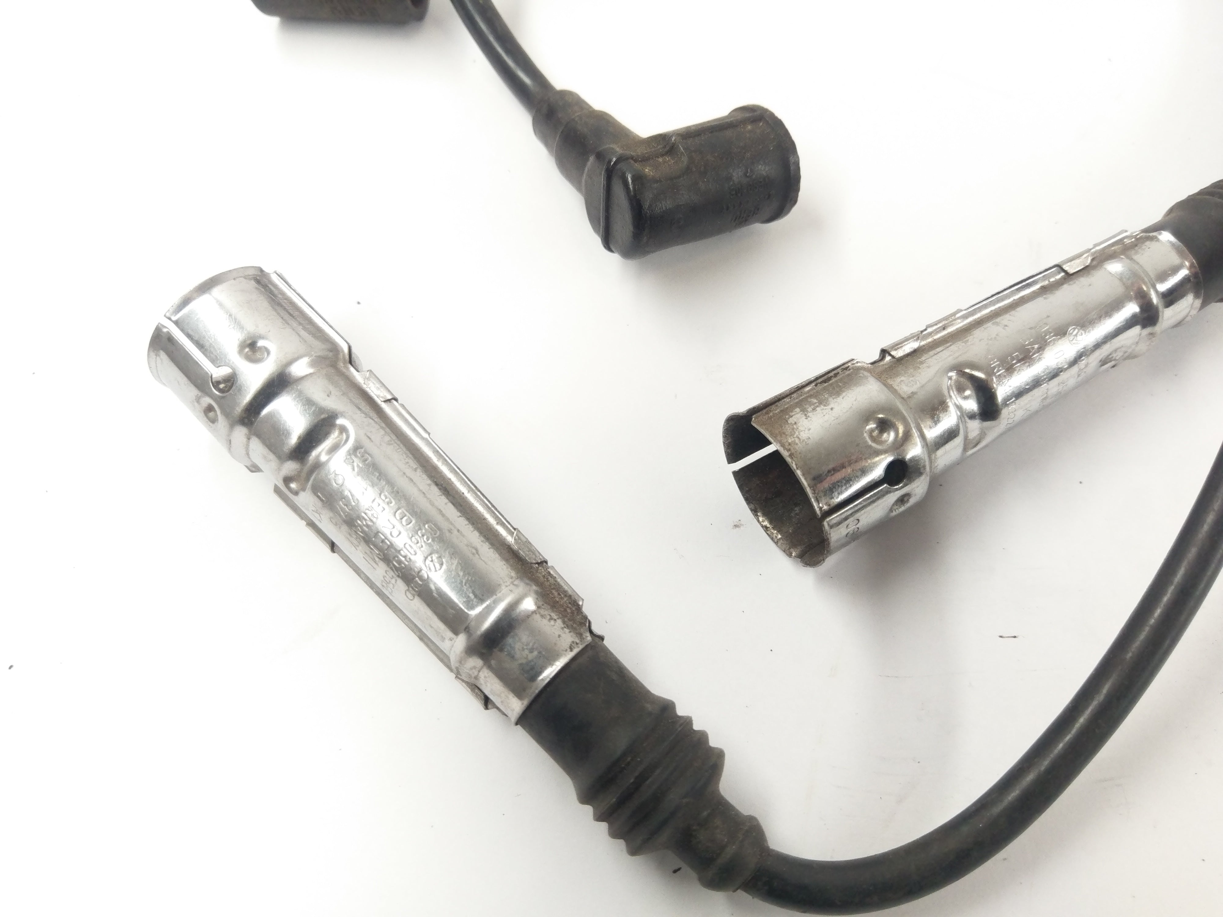 Moto Guzzi V7 Special [1970] - Spark Plug Connector with Cable Set