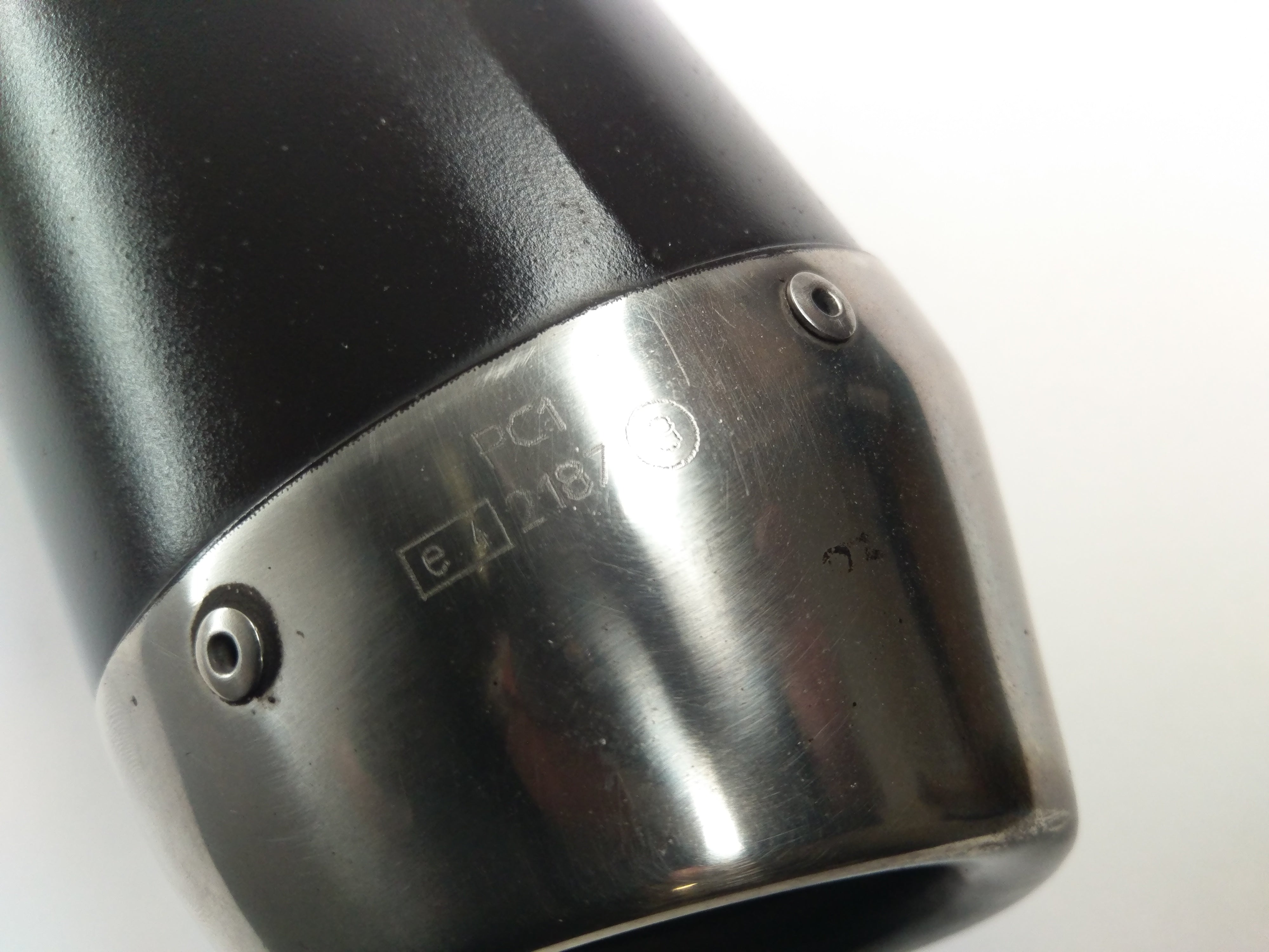 Triumph Speed ​​Triple 1050 515NJ [2006] - Exhaust silencer Remus with signs of use