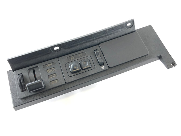 BMW M 535i E28 [1986] - Light Switch -ohjaamon varusteet