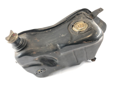 Honda GL 1000 Goldwing GL1 [1977] - Benzínový nádrž na nádrž