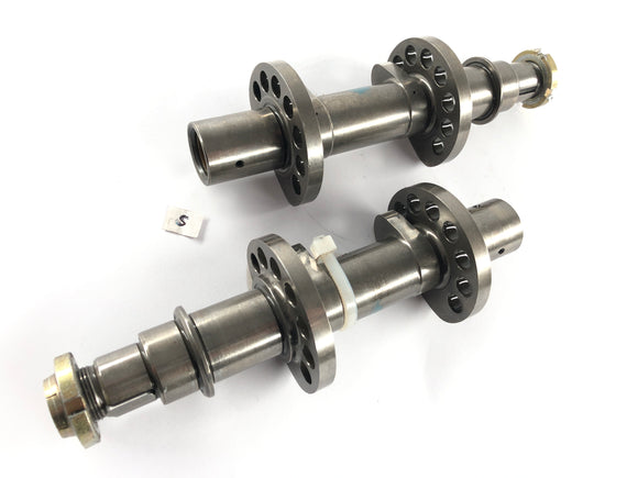 Ducati 999 H4 [2003] - vačkové hřídele nastavené stojící válec