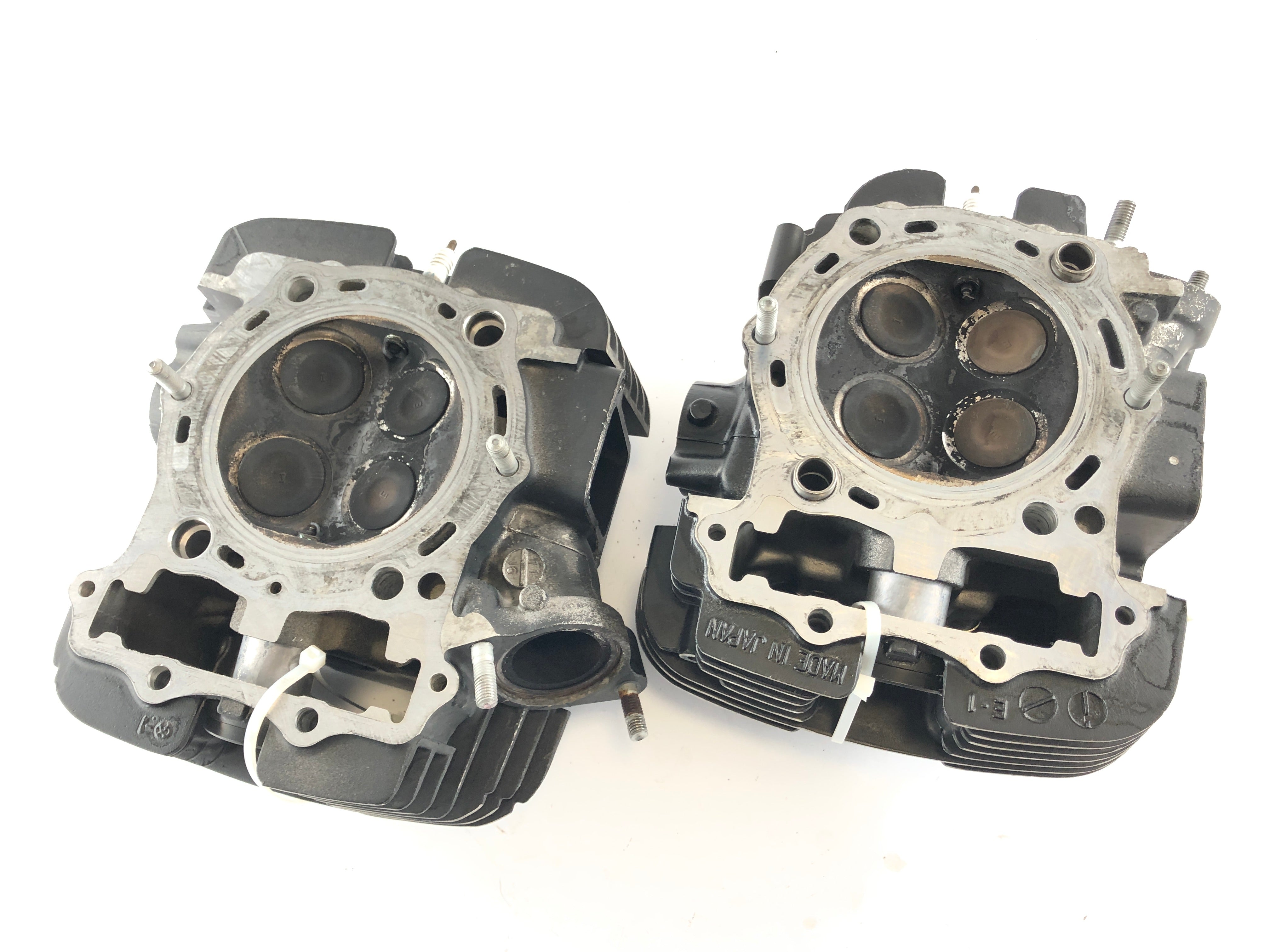 Kawasaki VN 1500 Classic VNT50D [2000] - Cylinder Head Set Par