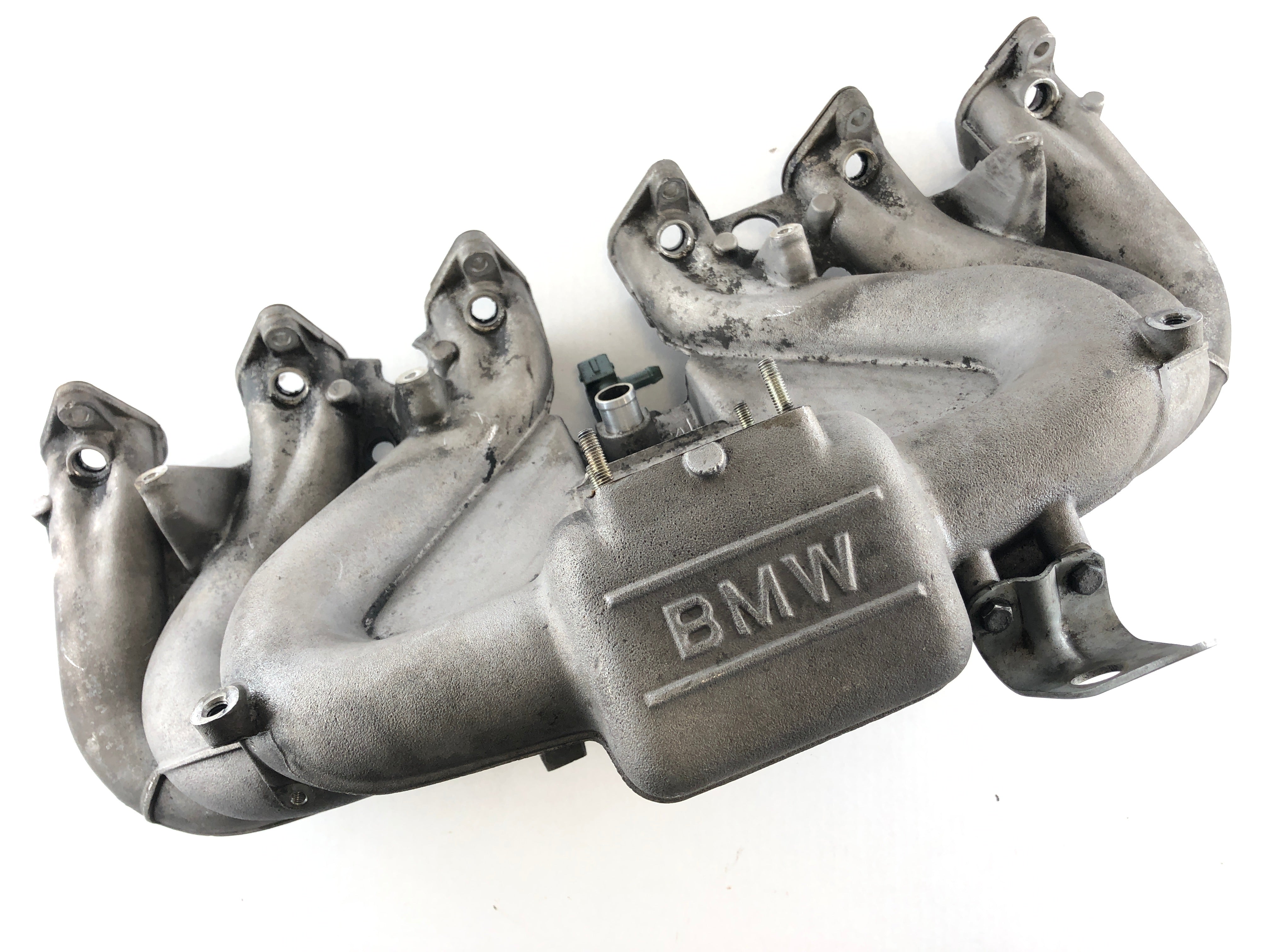 BMW M 535i E28 [1986] - intake manifold