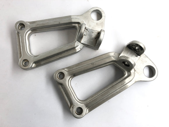 Ducati 888 Strada [1993] - voetsteunhouder Socius links en rechts