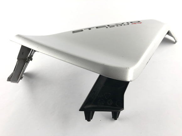 Moto Guzzi Stelvio 1200 8V [2011] - Boční kryt levého pláště