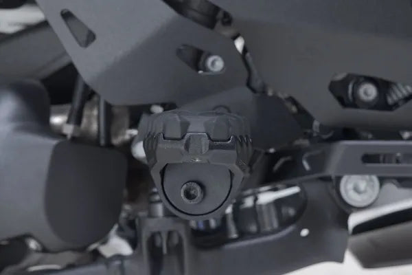 Suzuki DL 800 V-strom [SW-MOTECH] – EVO Fußrasten-Satz