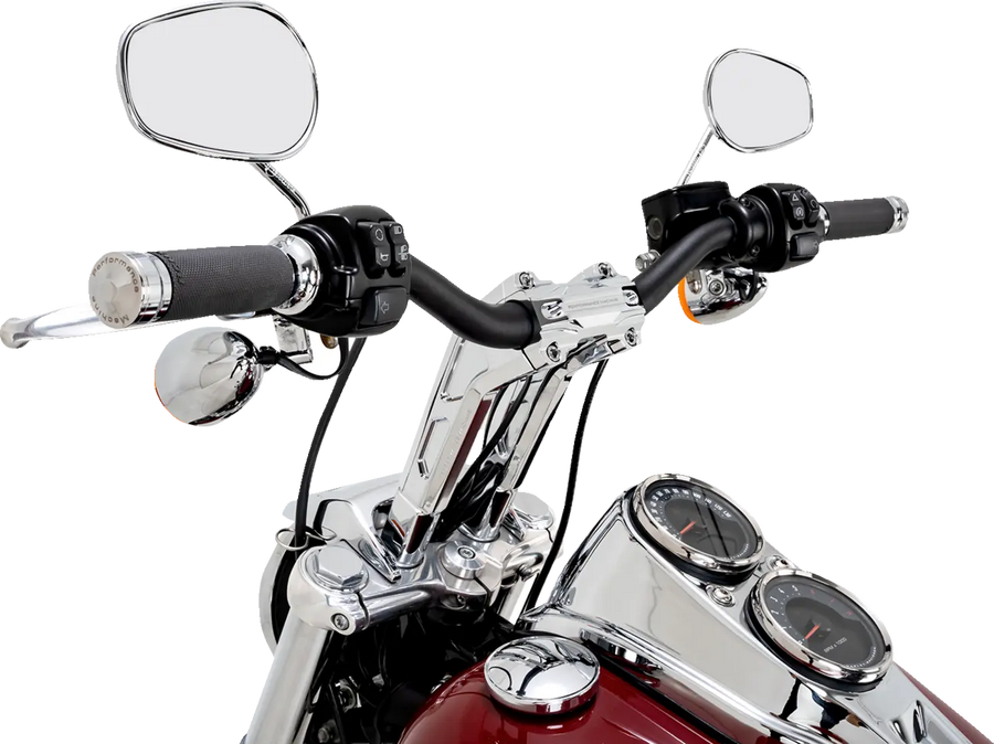 哈雷戴维森 street bob [PERFORMANCE MACHINE (PM)] – Phatbar & Riser 套件