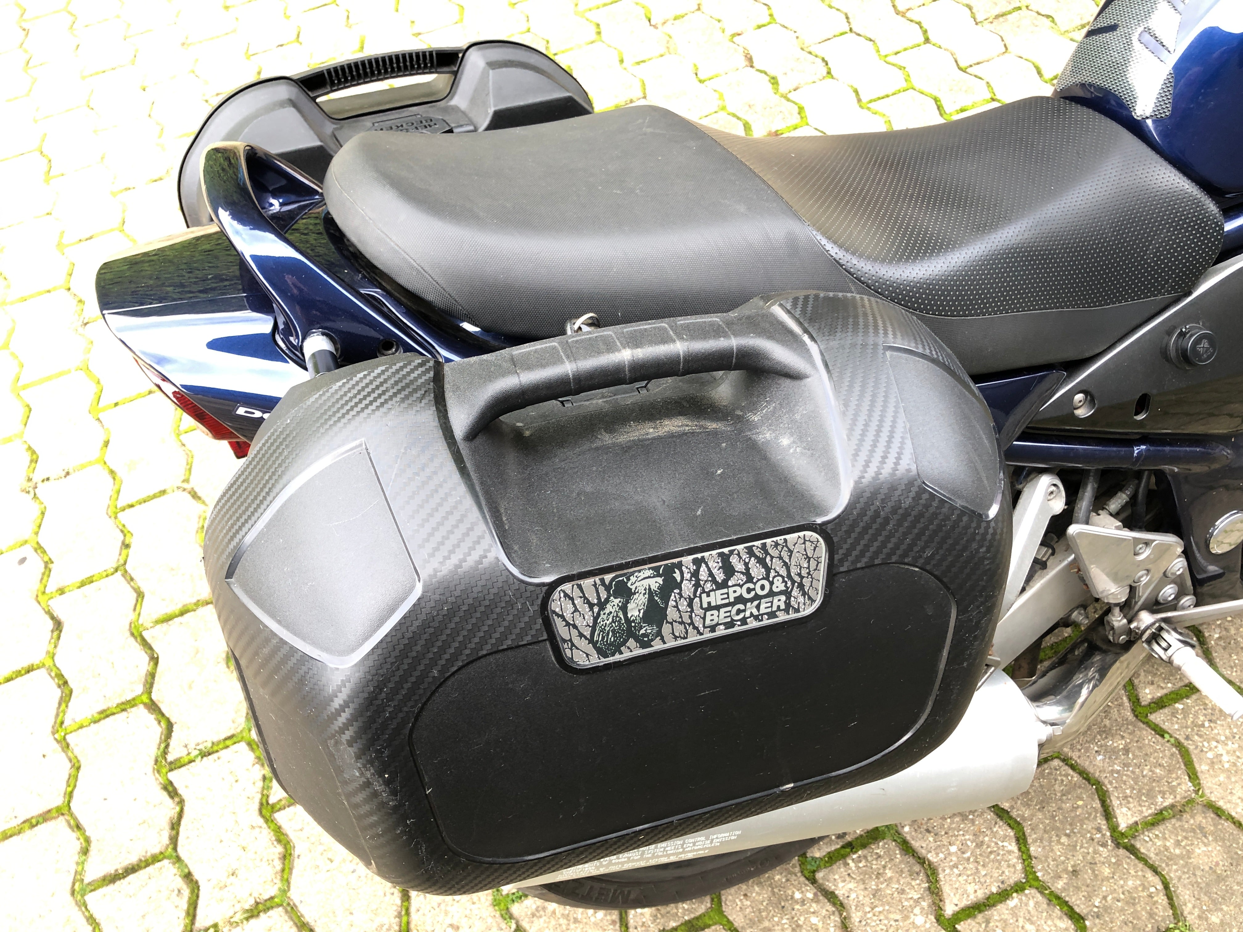 Suzuki Bandit GSF 1200 S WVA9 [2001] - Ensemble de mini valises avec support