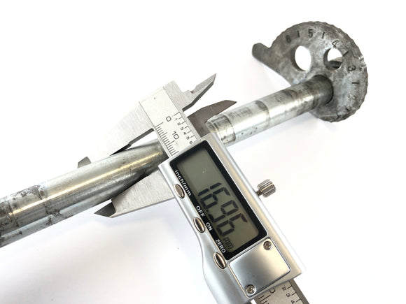 Kawasaki KLR 250 KL250D [1988] - Zadní náprava s řetězovým napínačem