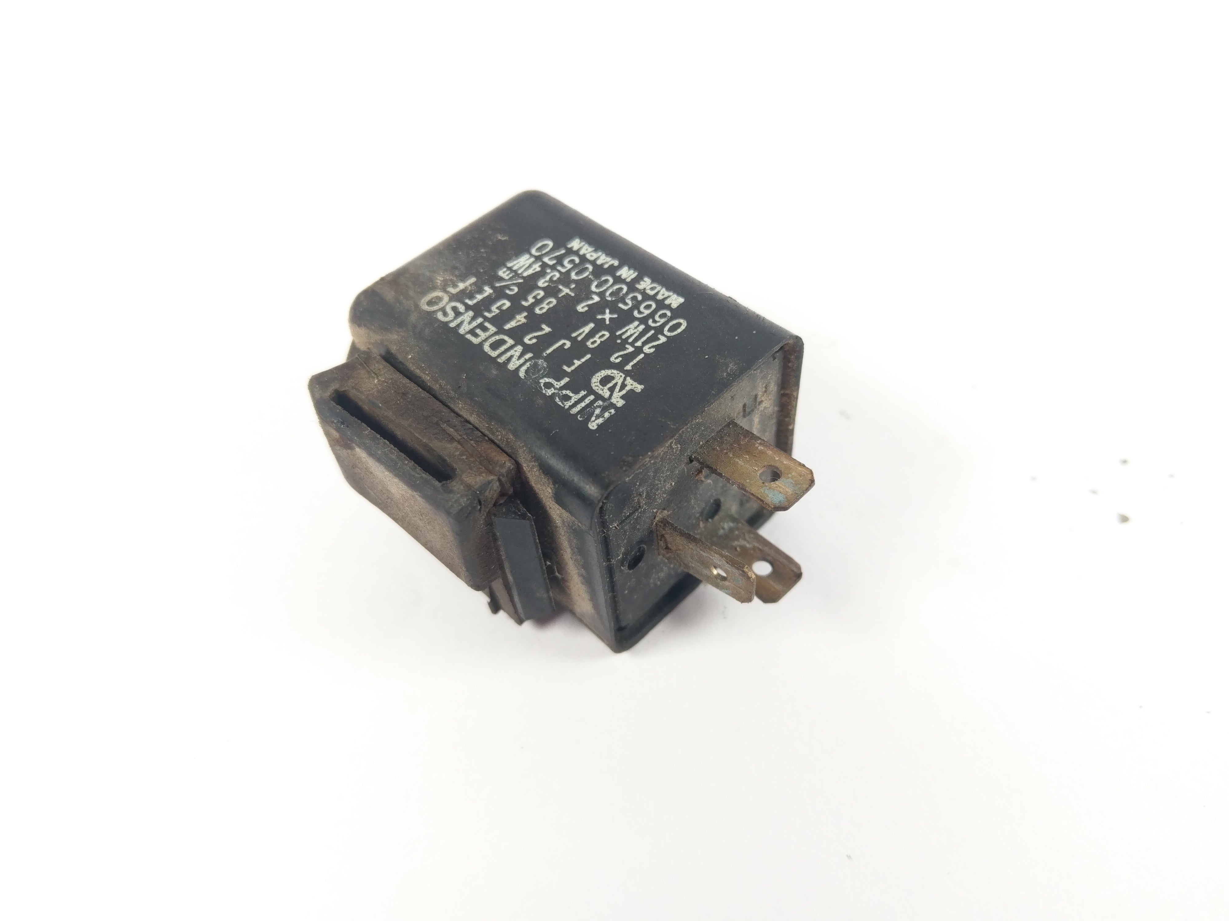 Yamaha XS 650 SE 3L1 - Relays