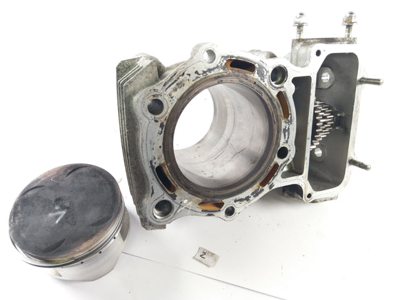 Kawasaki VN 750 [1994] - válec s písty vpředu