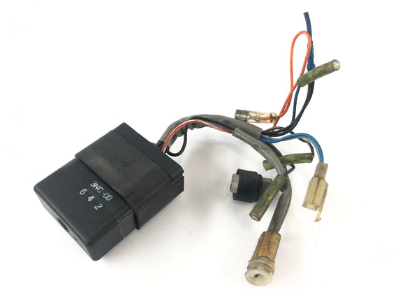 Yamaha DT 125 4BL [1999] - Controle de saída da unidade de controle de peça de parte do imposto