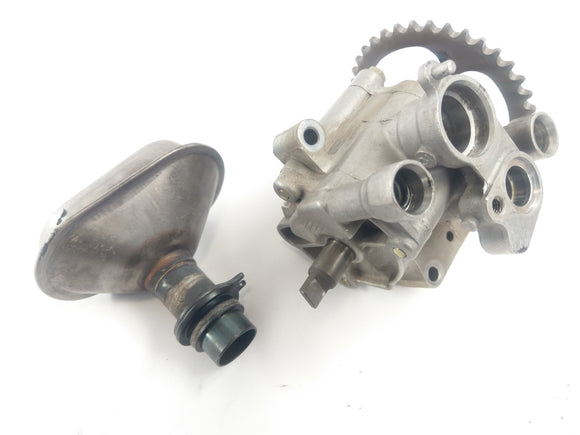 Honda CBR 1000 F SC24 [1991] - Масляный насос с масляным ситом