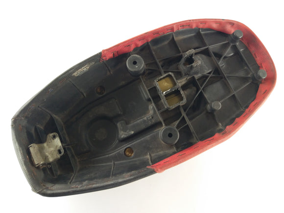 Suzuki GT 750 [1973] - sedadlo není originální