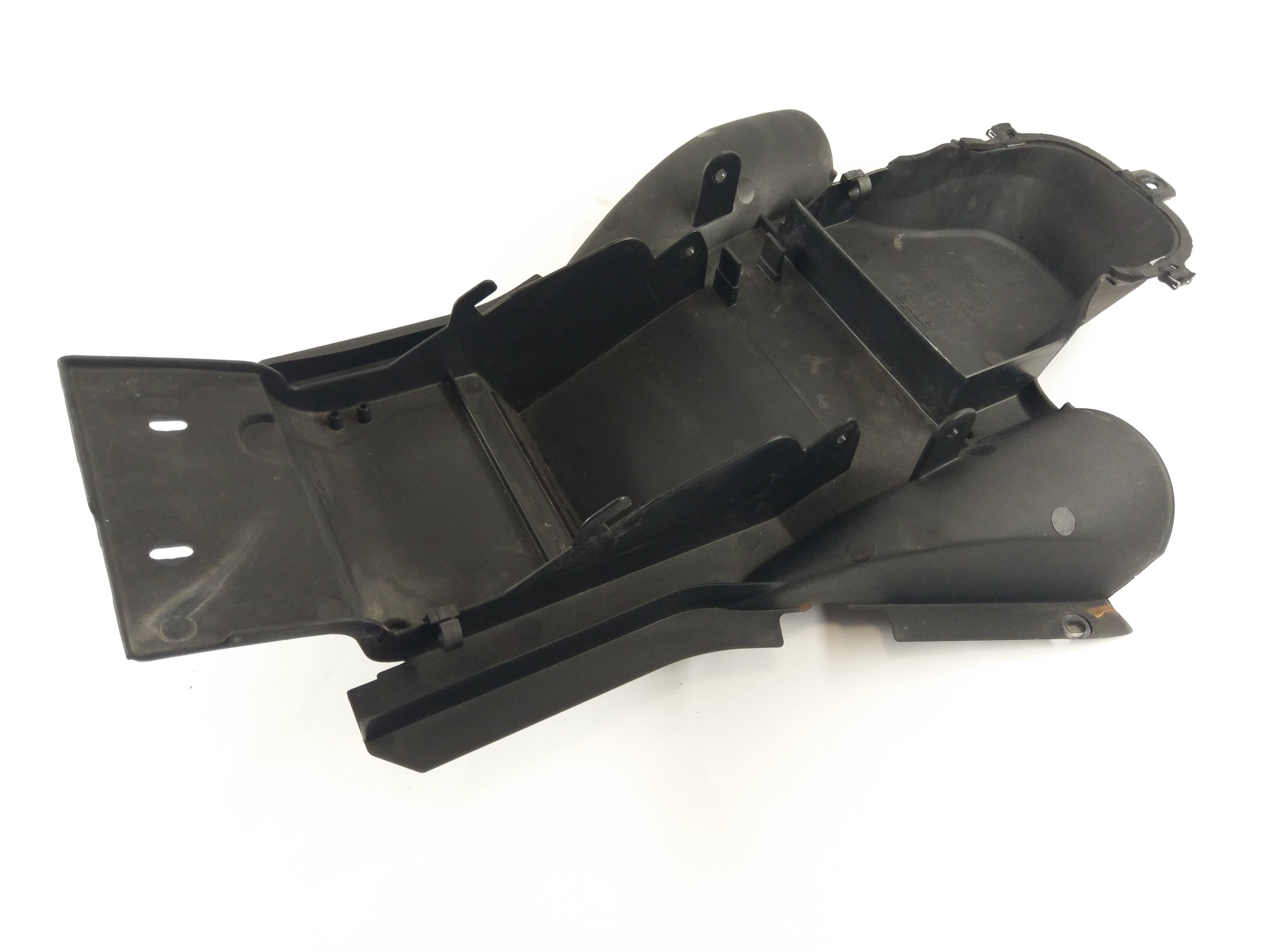 Aprilia Futura RST 1000 [2004] - Rear lower part rear inner panel