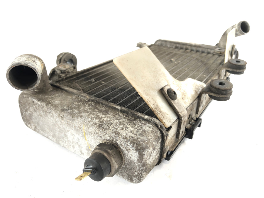 Honda Varadero XL 1000 SD02 [2002] - Viileä vesijäähdytin vasen ja oikea pari