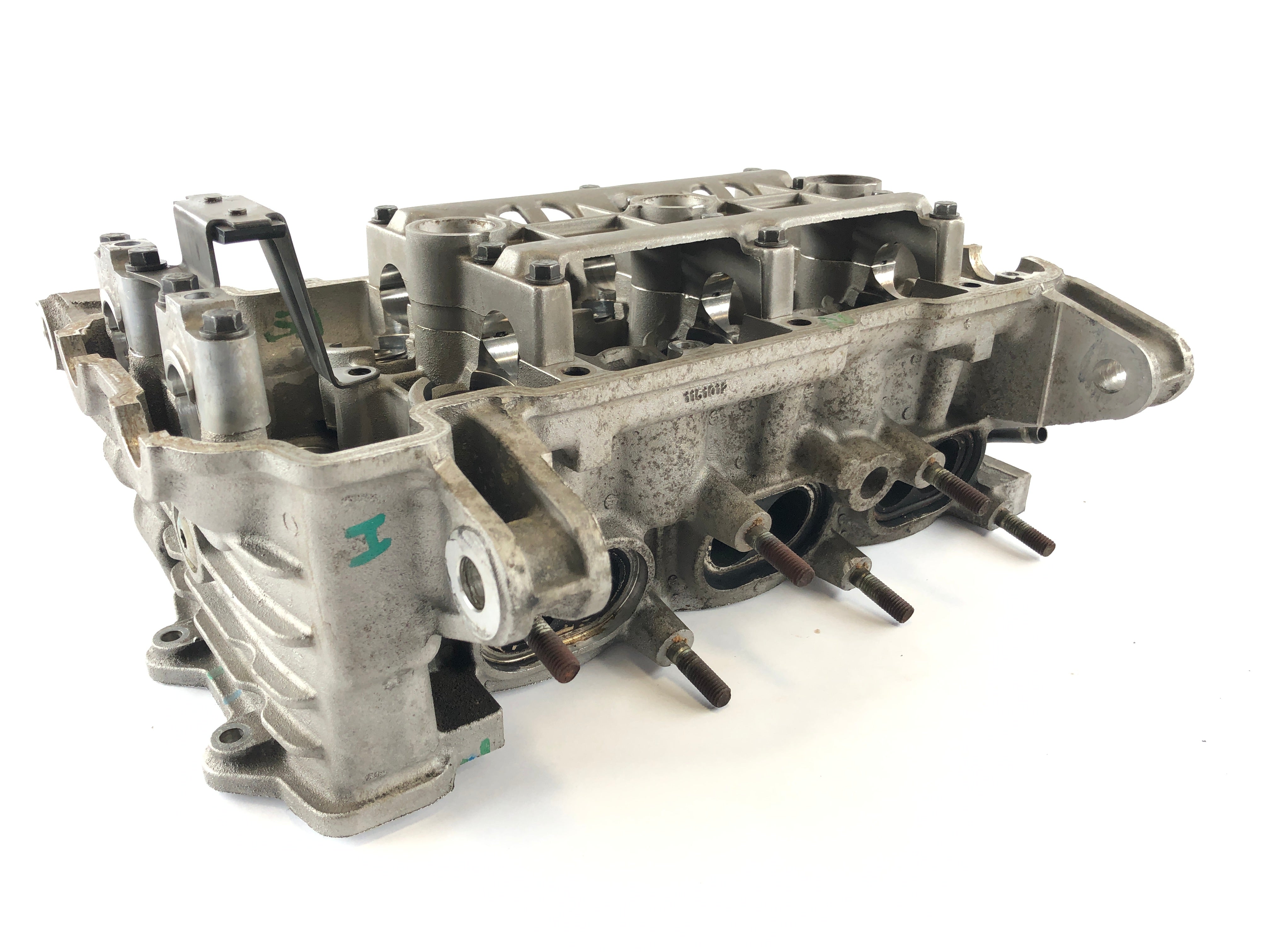 Triumph Daytona 955i T595N [2001] - Cylinder head