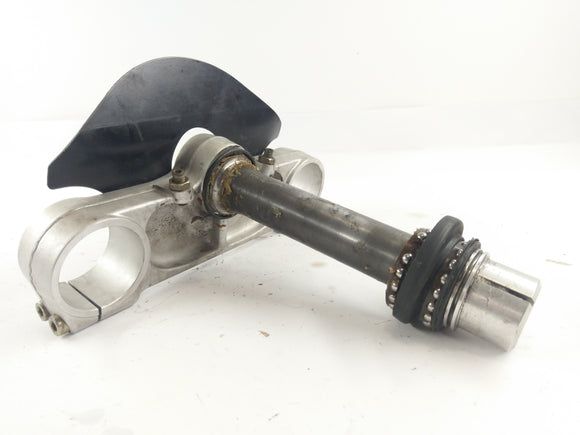 Ducati Monster S4R [2003] - мост вилки ниже