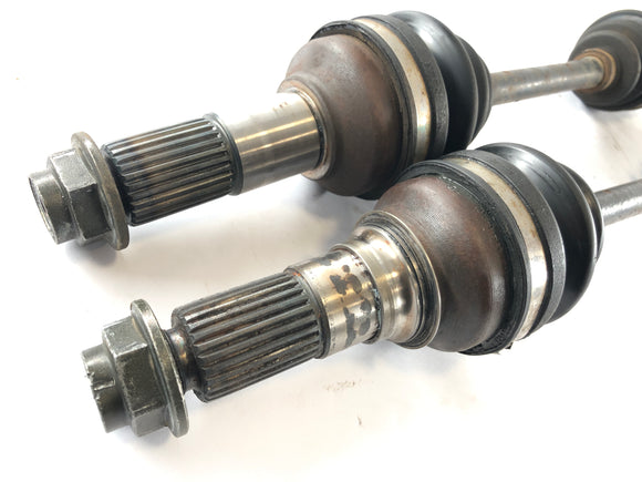 Yamaha Grizzly 660 AM03W [2003]  - 左右にドライブシャフト