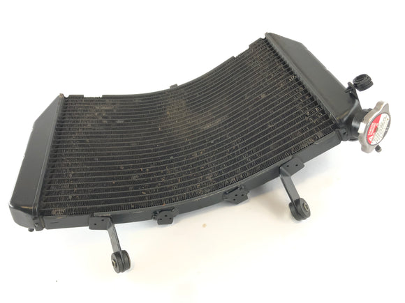 ヤマハYZF R1 RN12 [2005]  - 冷水クーラー