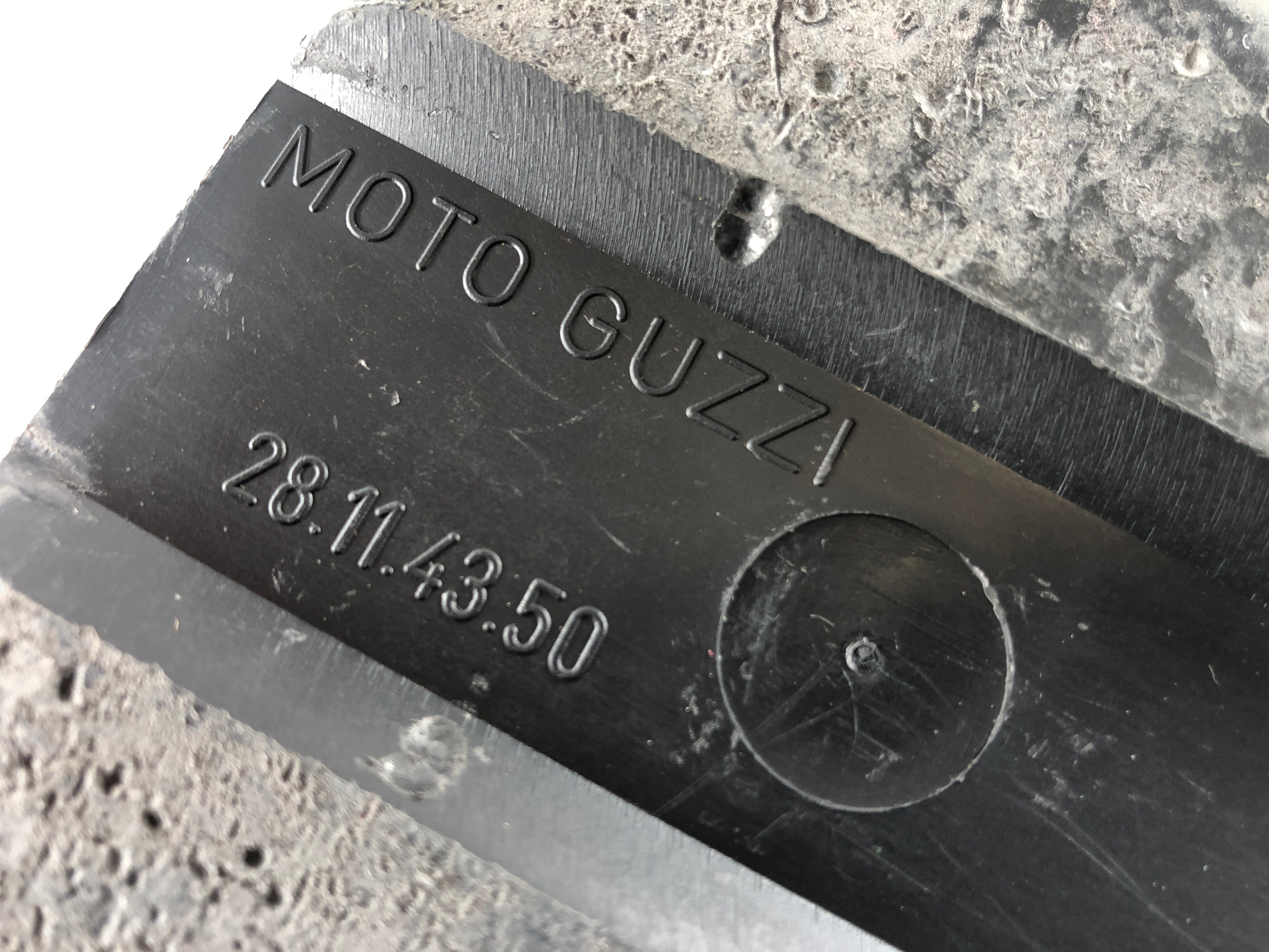 Moto Guzzi Le Mans 4 [Le Mans 3]  - エアフィルターボックス - 0