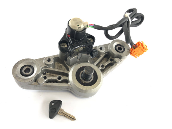 BMW R 1150 RT [2003] - Schlosssatz Tankschloss Gabelbrücke oben