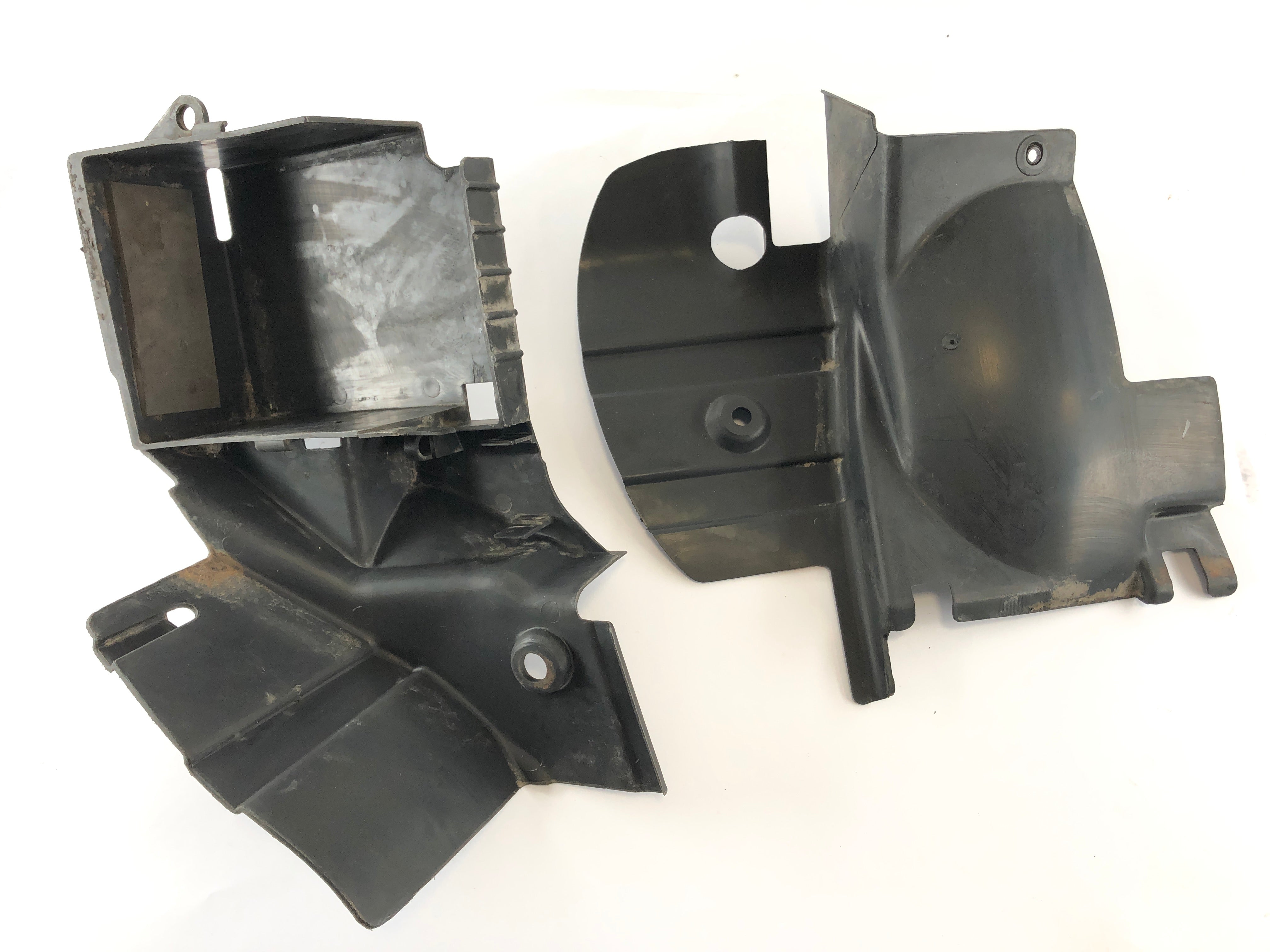 Yamaha XTZ 750 Super Tenere 3LD [1995] - Interior Cladding Battery Box