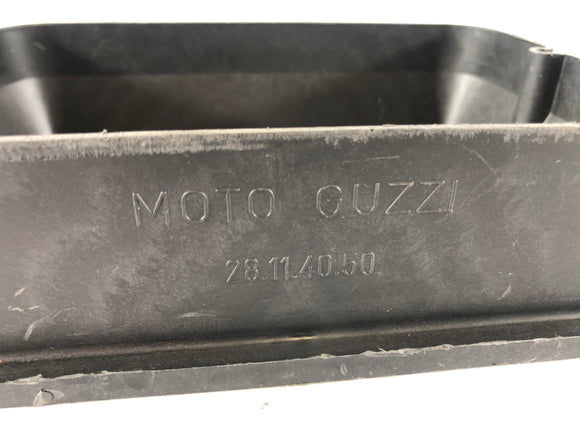 Moto Guzzi Le Mans 4 [Le Mans 3] - Ilmansuodatinlaatikon välituote