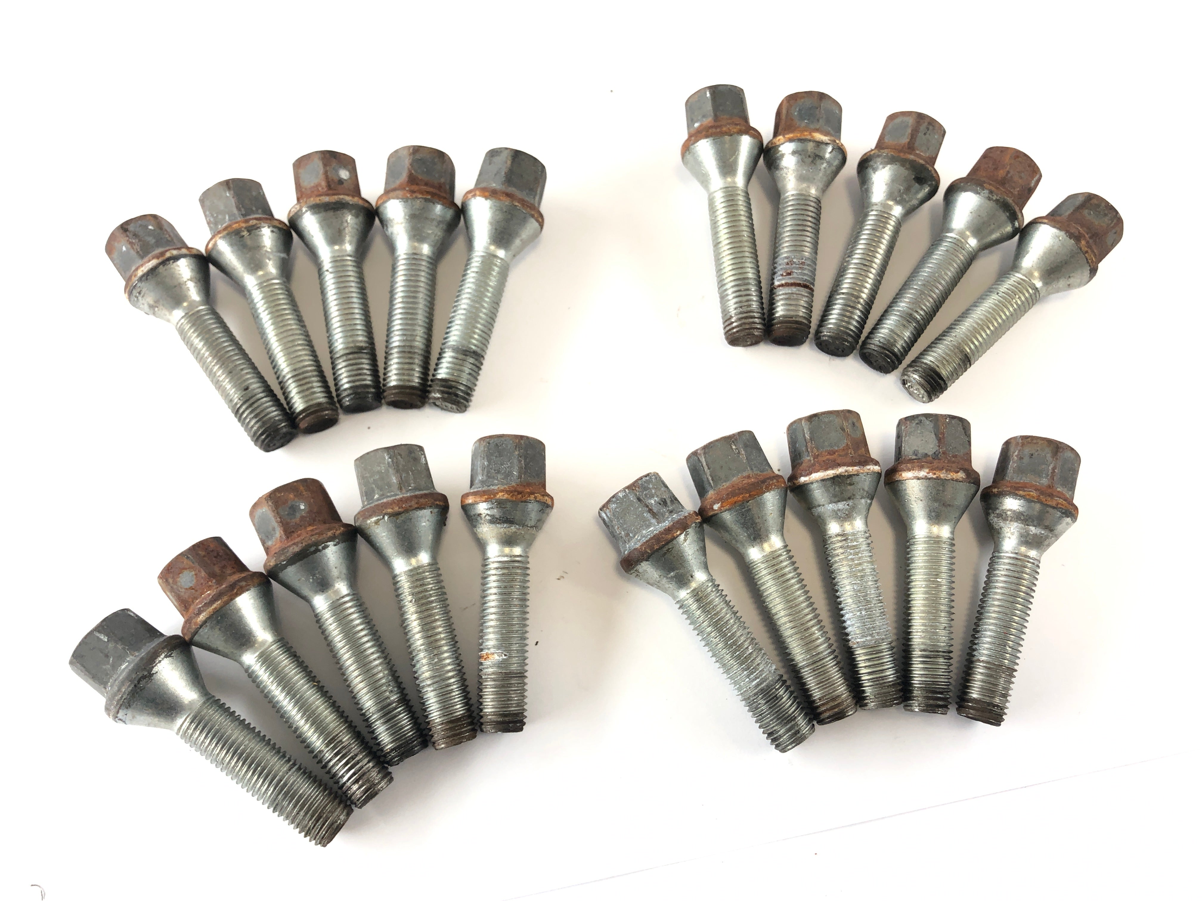 BMW M 535i E28 [1986] - Wheel bolts wheel bolt set