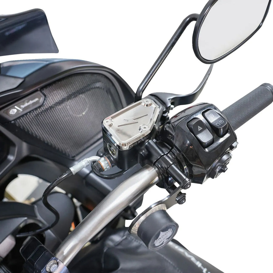 harley davidson touring [THRASHIN SUPPLY CO.] – Huvudcylinderkåpa