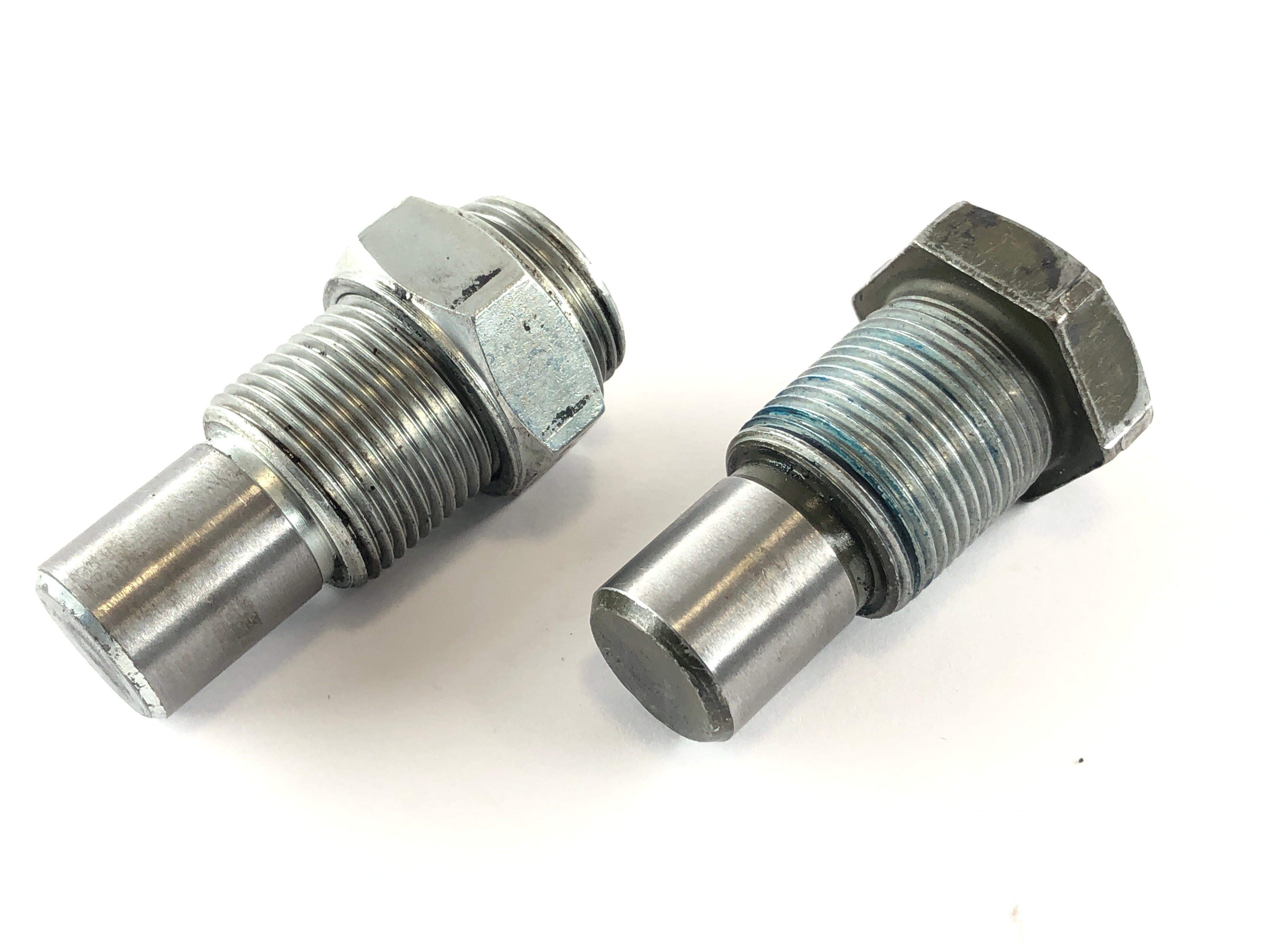 Yamaha XVS 650 Drag Star 4VR [1997] - Swingarm bolt set