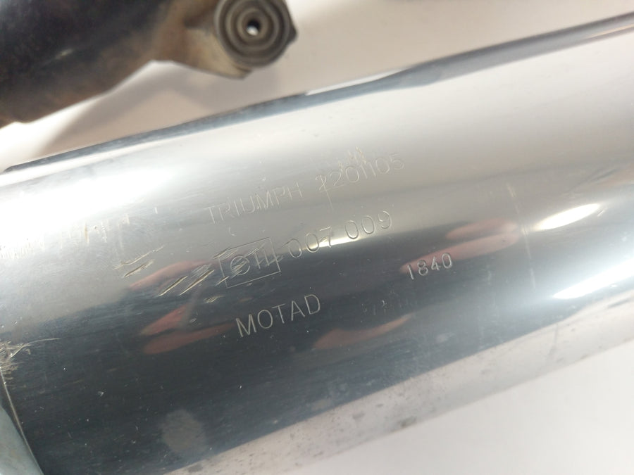 Triumph Trophy 1200 T300E [1996] - Udstødningslampen til venstre og højre